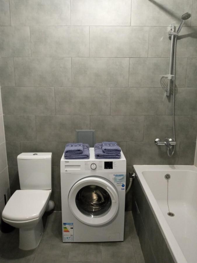 Апартаменты Weekend Inn Úzhgorod Exterior foto